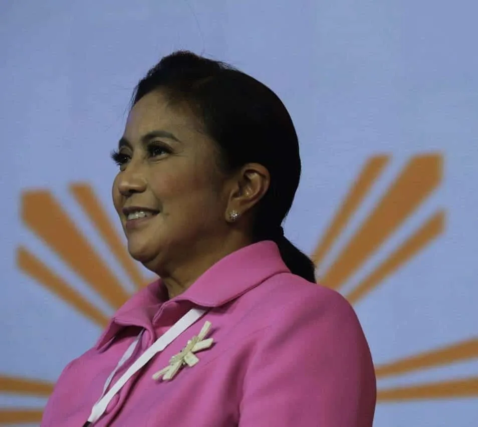 Robredo: ‘The best man for the job is a woman’