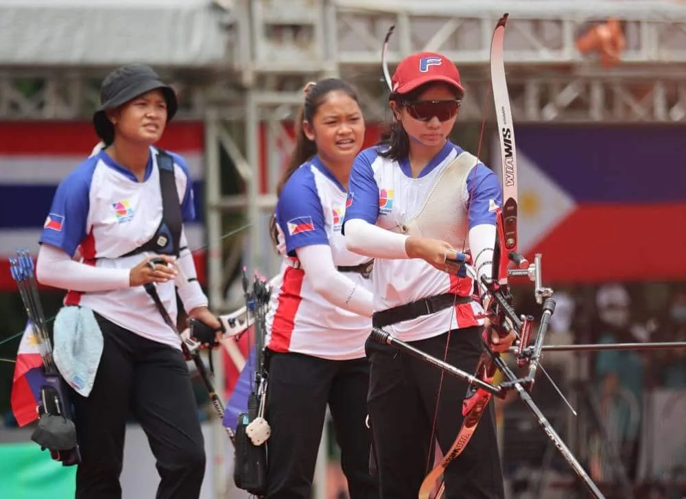 PH women's recurve team wins shoot-off for archery gold